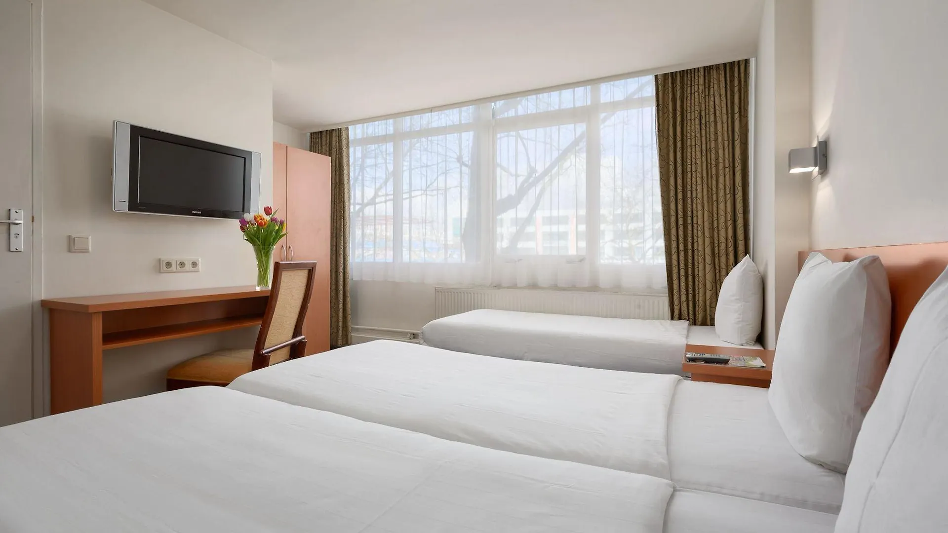 ***  Xo Hotels Infinity Amsterdam Hollanda