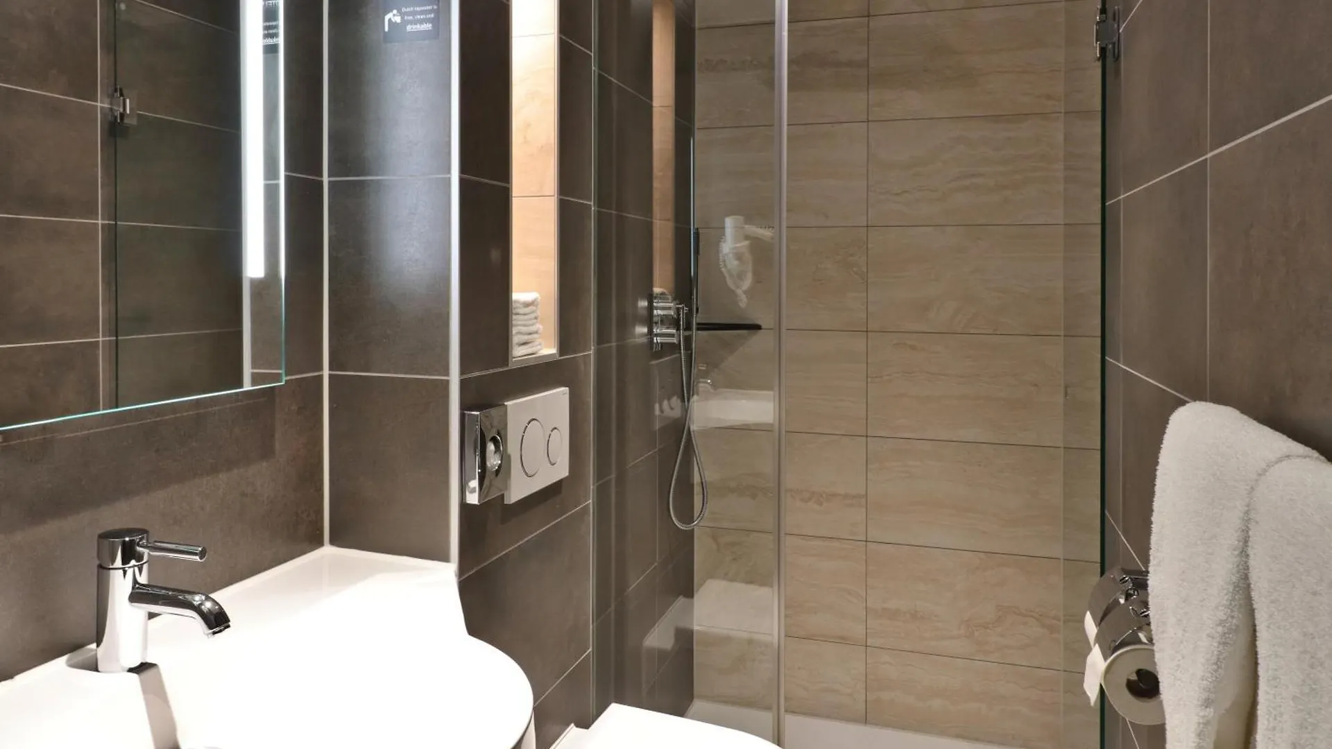 Xo Hotels Infinity Amszterdam